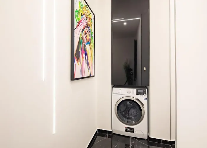 Ultra - Stylish * Budapest