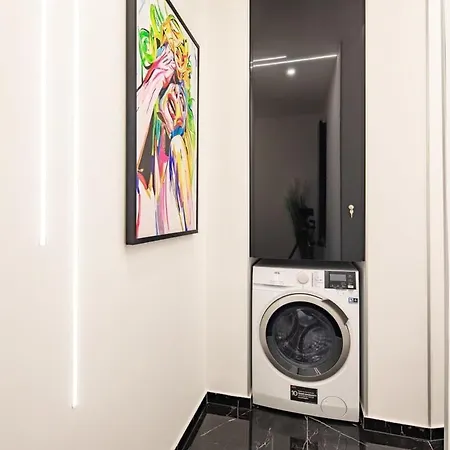 Ultra - Stylish * Budapest